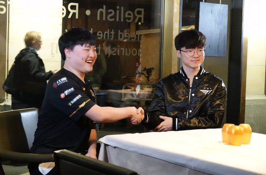 FakerͦUziѡã÷ΪUzi200G